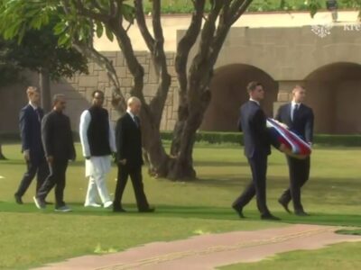 ببینید | ادای احترام پوتین به بنای یادبود گاندی، رهبر مبارز هند