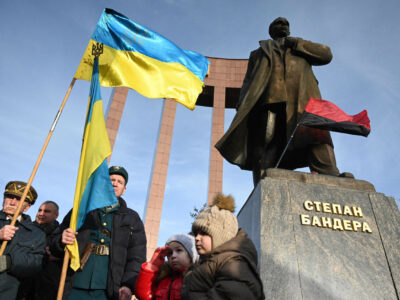 بهبود روابط ورشو و کییف کلید حل و فصل مسائل اوکراین / چگونه روسیه تلاش میکند با تحریف تاریخ جهان را فریب دهد / درس تاریخی لهستان برای جنگ اوکراین