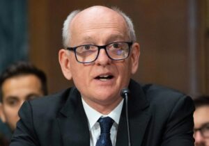 هوش مصنوعی جای «تقریبا همه شغلها» را میگیرد