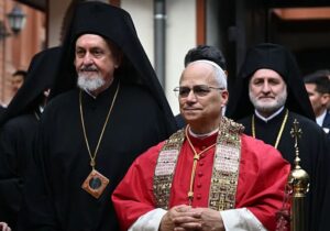 واتیکان هیچگاه علیه حزبالله موضع تقابلی نمیگیرد / پاپ لئو در چارچوب سنت واتیکان حرکت میکند؛ فرانسیس یک استثنا بود