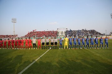 پایان نیمه اول دربی ۱۰۶ / پرسپولیس صفر - استقلال صفر / کسل نشدیم!