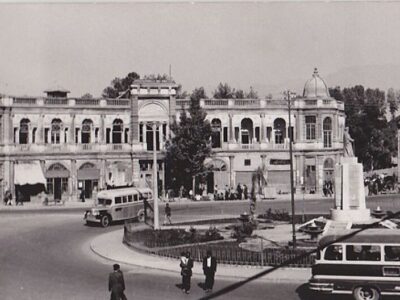 عکس قدیمیترین مرکز خرید تهران؛ ۹۰ سال پیش