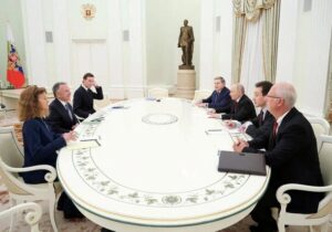 واشنگتن: مذاکرات میامی سازنده بود؛ پیشرفت واقعی دست روسیه است