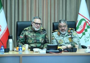 بازدید جانشین قرارگاه خاتمالانبیا از سازمان پدافند غیرعامل/ بررسی دستاوردها در مواجهه با تهدیدات نوین و رویدادهای اخیر از جمله جنگ ۱۲ روزه