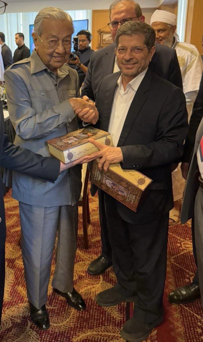 با مهاتیر؛ در یکصدسالگی او