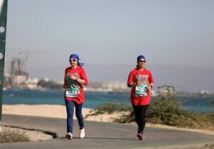 فحاشی روحانی تندرو به شرکت کنندگان در ماراتن کیش