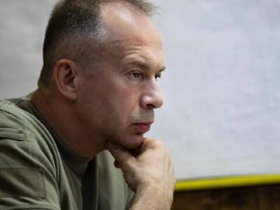 ژنرال اوکراینی: بدون کمک‌های آمریکا هم به جنگ ادامه می‌دهیم/ راهبرد ما این است که ارتش روسیه را خسته کنیم/ تسلیم زمین چه معنی می‌تواند داشته باشد؟