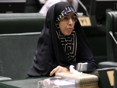 نماینده زن مجلس: مصوبه کاهش سقف مهریه، مردانه و ضد خانواده بود/ نگاه بسیاری از نمایندگان، حمایت از زنان نیست/ خانمها در ازدواج هیچ چتر حمایتی ندارند