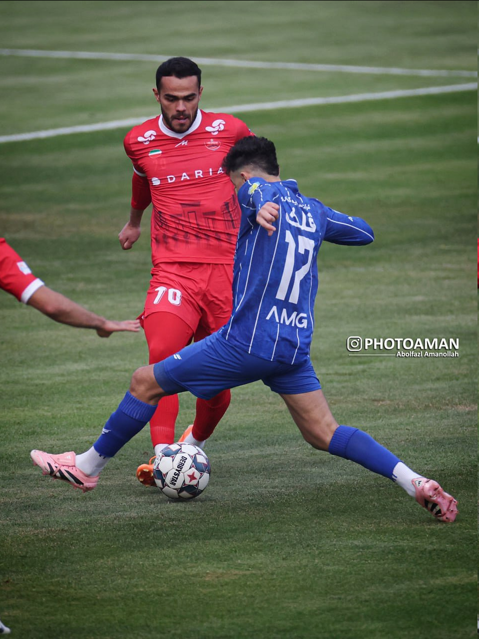 فریم به فریم با لایی اورونوف به منیر!