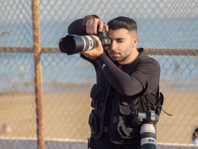 شن، نور و سرعت مکانی که عکاس باید جنگنده باشد / یک لحظه غفلت موجب از بین رفتن صحنه می شود