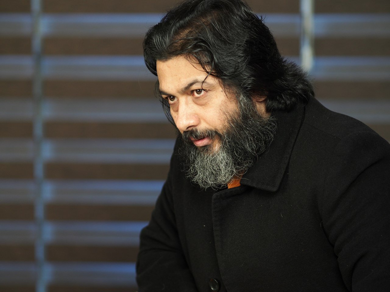 مردم، به‌ سادگی فریب نمی‌خورند/ واژه «ایران»، به‌تنهایی نمی‌تواند مردم را متحد کند/ مردم در بزنگاه‌های سخت و حساس کاری به نگاه رسمی حاکمیت ندارند