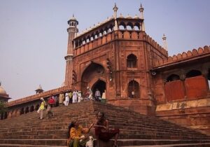 دیوا داسی؛ کنیزان خدا در معابد هند