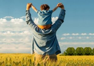 اراده فرزندانمان را قوی کنیم، نه خواستههایش