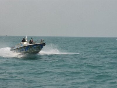 برخورد قایق صیادی با بویه شمالی جزیره لاوان