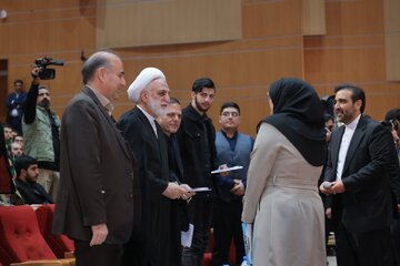 مبارزه با فساد بی‌هیاهو اما قاطع ادامه دارد