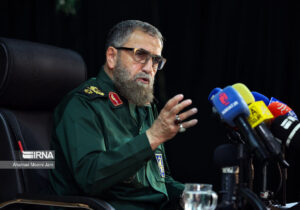 سردار باقرزاده: به دشمن اجازه عبور از قلههای افتخار ایران اسلامی را نمیدهیم