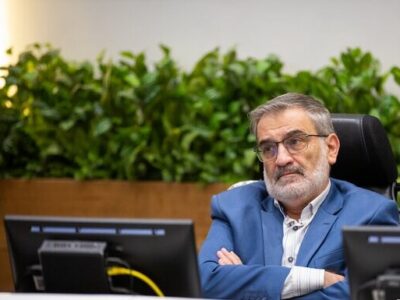 اصفهان مدام نجابت میورزد؛ حقابه زاینده رود و کشاورزان را به تمسخر میگیرند!