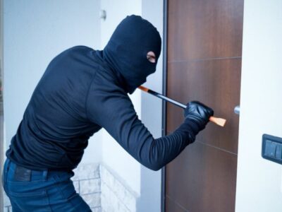 یک سارق حرفه‌ای با ۸۵ شاه کلید، ۳۰ منزل را تخلیه کرد!