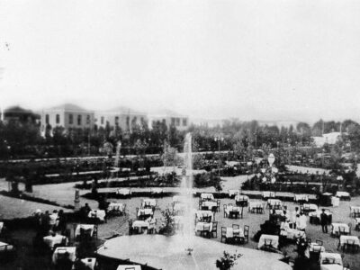 ۹۰ سال پیش محوطه تئاتر شهر این شکلی بود! (عکس)