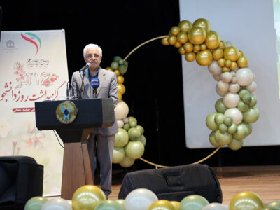 رئیس دانشگاهی که دانشجویان را از اتاقش بیرون کرده بود عزل کردیم/ ضرورت احیای فضای نقد