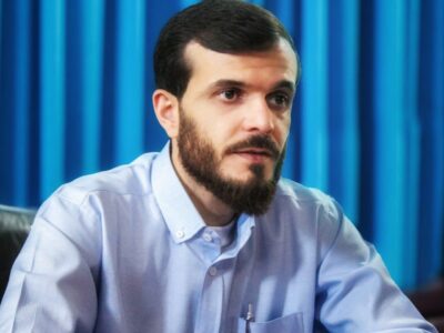  صدای حق و حقیقت در تاریکی‌ قرن‌ها