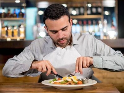 چهار ستون آداب غذایی در اسلام: سلامت جسم، روح و اخلاق در یک لقمه