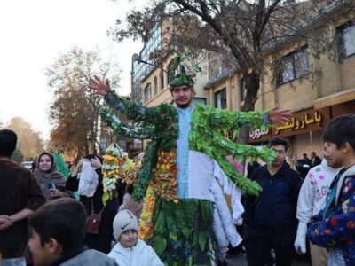۱۲ نمایش در سومین روز جشنواره تئاتر کودک و نوجوان همدان اجرا می‌شود
