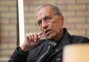 خانیکی: نگاه غالب در مسئله فیلترینگ، تهدید است/ بچههای ۳-۴ ساله با انواع فیلترشکنها آشنا شده اند