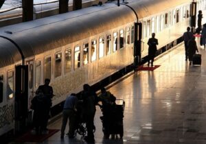 کشف ۱۲کیلو تریاک از یک مسافر با جاسازی عجیب/ عکس