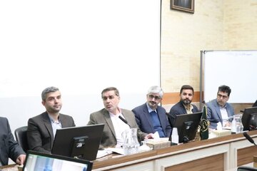  بررسی راهکارهای ساماندهی تأمین نهاده‌های دامی از طریق تجارت رسمی و تعاونی‌ها در شیراز