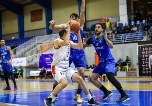 عکس| “دیسبک” رسانه استقلال به پوستر اصفهانی‌ها