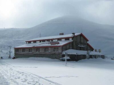 ببینید | بارش شدید برف در ایستگاه هفت توچال