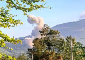 ببینید | بمباران تایلند با جت‌های جنگنده در شهر سامراونگ