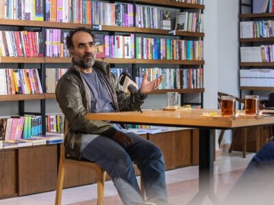 نویسندهای که روایتش را به ایوان طلا گره زده است