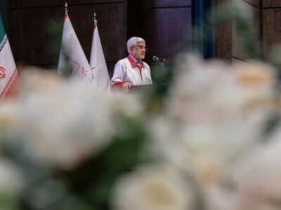 محمدرضا عارف از مردم عذرخواهی کرد/ ماجرا چیست؟