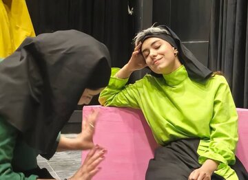 از سومین تا سی‌اُمین دوره: کارگردانی که سالیان سال است به همدان می‌رود/ تئاتر کودک و نوجوان؛ تجربه‌ای مشترک میان کودک و خانواده