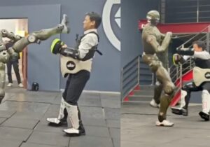 لگدی که آقای مدیرعامل را نقش بر زمین کرد / حمله خطرناک ربات انسان‌نما به انسان