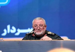 ببینید | مشاور فرمانده کل سپاه: در جلسه ۱۲ ساعته روز ۲۴ خرداد برنامهریزی تسخیر اماکن حکومتی توسط ترامپ طرحریزی شده بود!