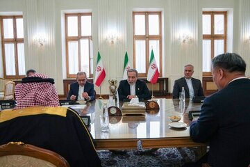 دیدار دیپلمات‌های ارشد عربستان و چین با عراقچی