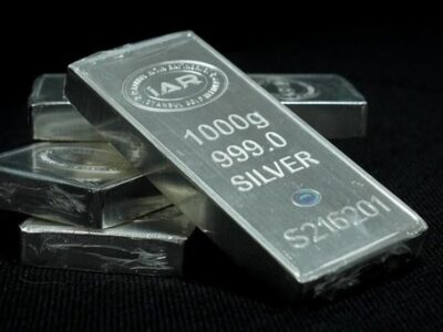 سقف‌شکنی کم‌سابقه؛ جانشین طلا رکوردی تاریخی زد/ سود ۱۰۶ درصدی به خریداران رسید