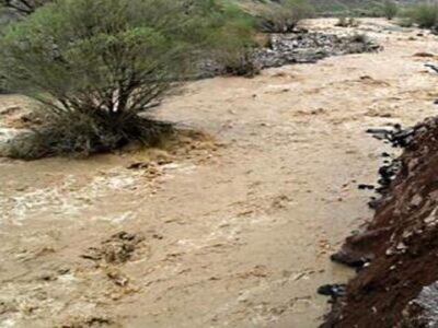 ببینید | جاری شدن سیل در جاده سرتنگ زعفرانیه در مهران