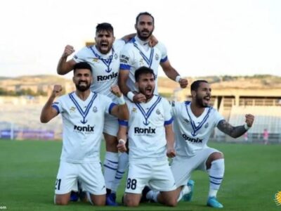 ببینید | پیراهن‌ خاص ملوانی‌ها به مناسبت روز مادر