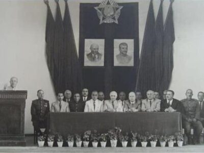 همه ایران نگران؛آذربایجان اعلام خودمختاری کرد، قزاق‌ها در زنجان سنگر گرفتند؛ آذر ۱۳۲۴