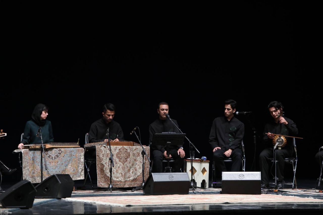 آغاز رسمی ارکستر سازهای ایرانی رودکی/ نمایش مجموعه اسناد ارزشمند استاد پایور