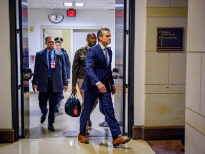 تلاش وزارت جنگ آمریکا برای جلوگیری از افشای جنایت کارائیب/ وزارت خارجه از پیشنهاد پنتاگون مبهوت ماند