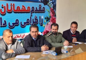 میز خدمت جهادی با حضور وحید پورحضرت فرماندار شهرستان رودبار برگزار شد