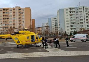 اعزام بالگرد اورژانس برای امداد به دانشآموزان