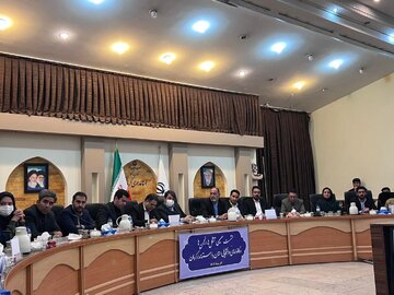 برگزاری نشست استاندار کرمان با مسئولان تشکل‌های دانشجویی استان