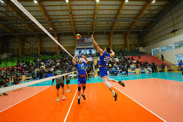 پیروزی پیکان در جدال پرتنش با استقلال در تهران