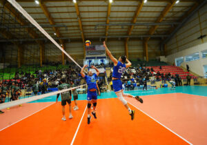 پیروزی پیکان در جدال پرتنش با استقلال در تهران